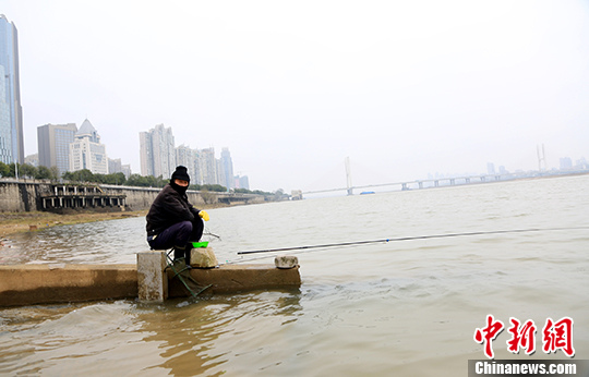  MϲˮVһ̎һថۺߡ뽭Сឡ ӛ  z