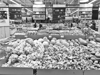 “蒜你狠”一年暴漲一倍多 河南老蒜市場(chǎng)價(jià)近10元