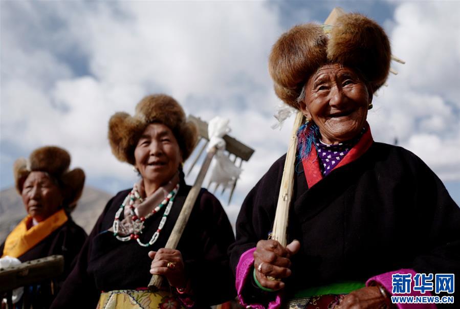 ���������3�����أ��d���d��ӭ�_��